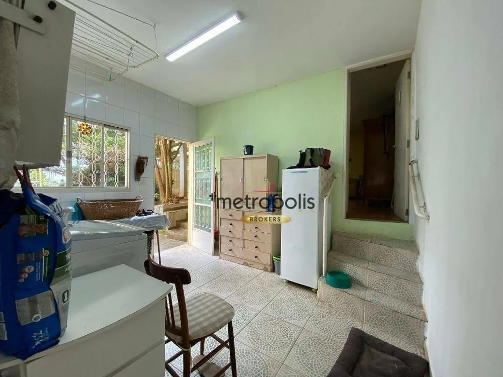 Sobrado, 5 quartos, 248 m² - Foto 1