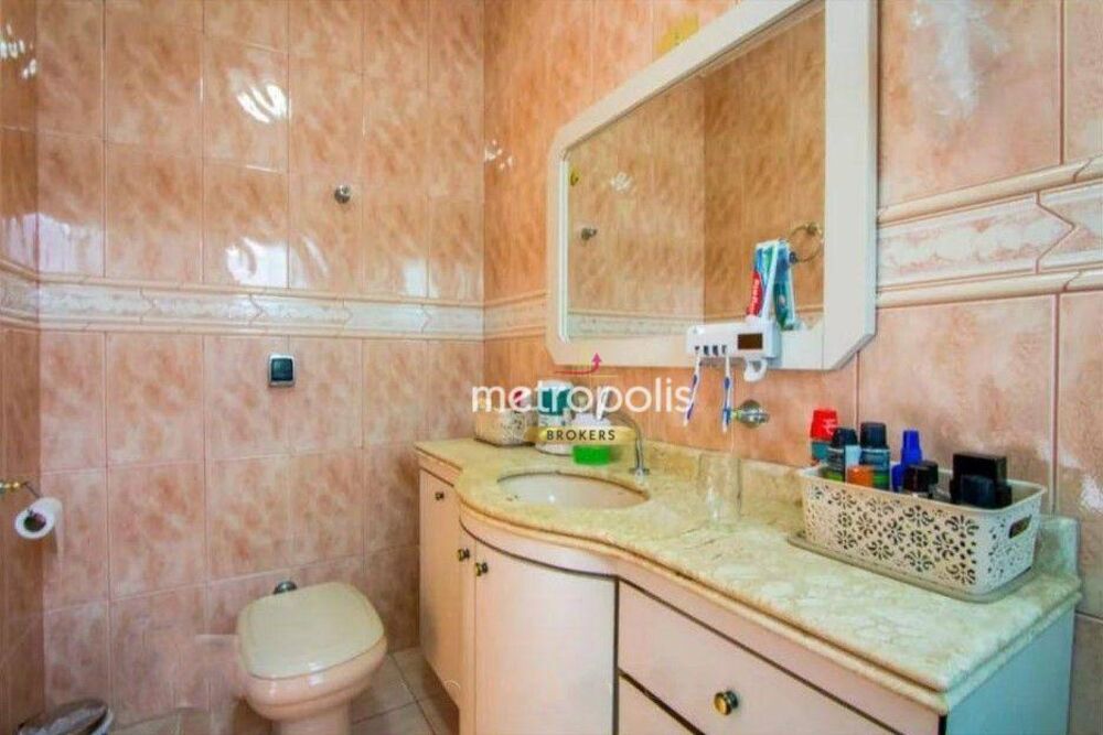 Sobrado à venda e aluguel com 3 quartos, 218m² - Foto 6