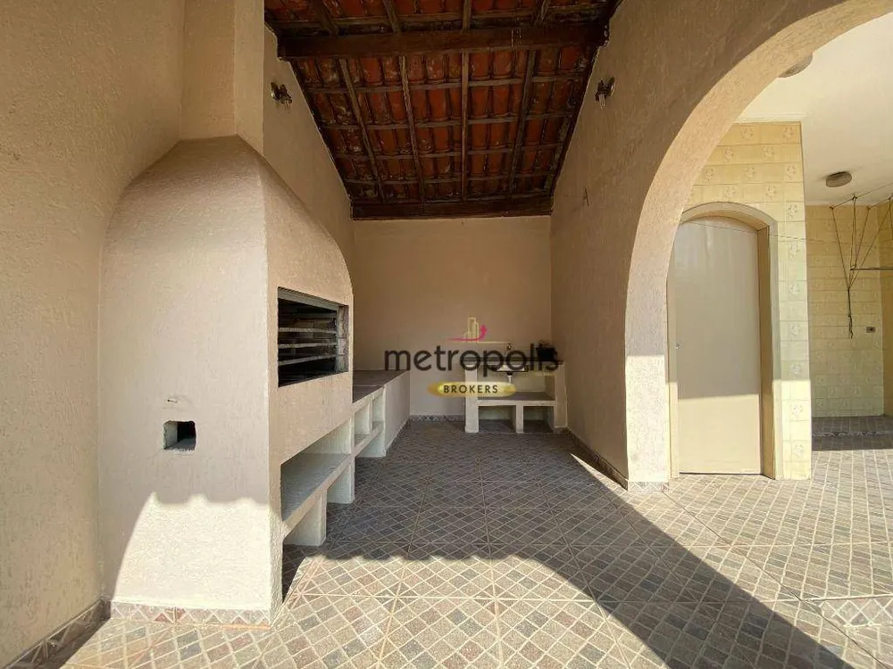 Sobrado, 4 quartos, 296 m² - Foto 1