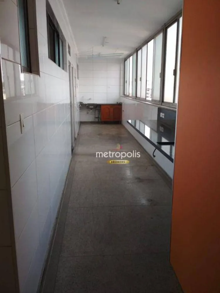Apartamento, 3 quartos, 220 m² - Foto 1