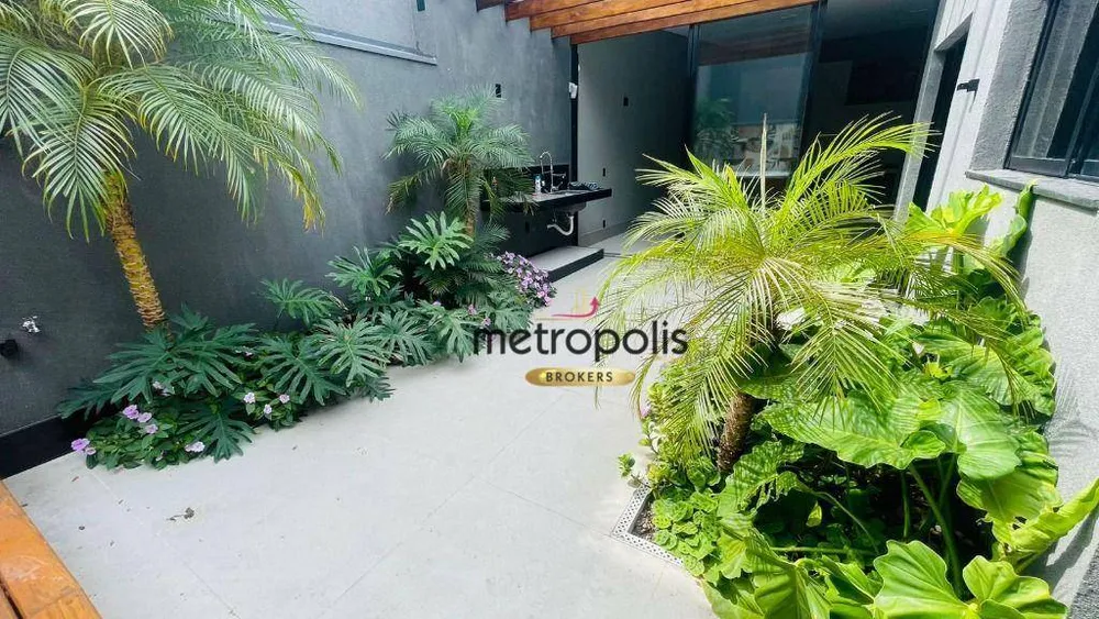 Sobrado, 4 quartos, 262 m² - Foto 1
