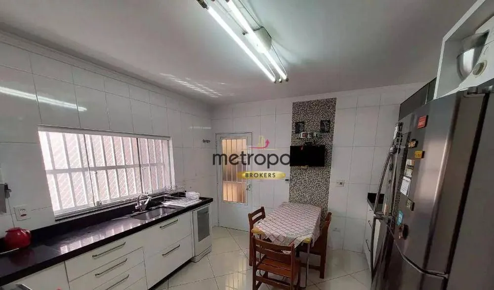 Sobrado, 3 quartos, 266 m² - Foto 3