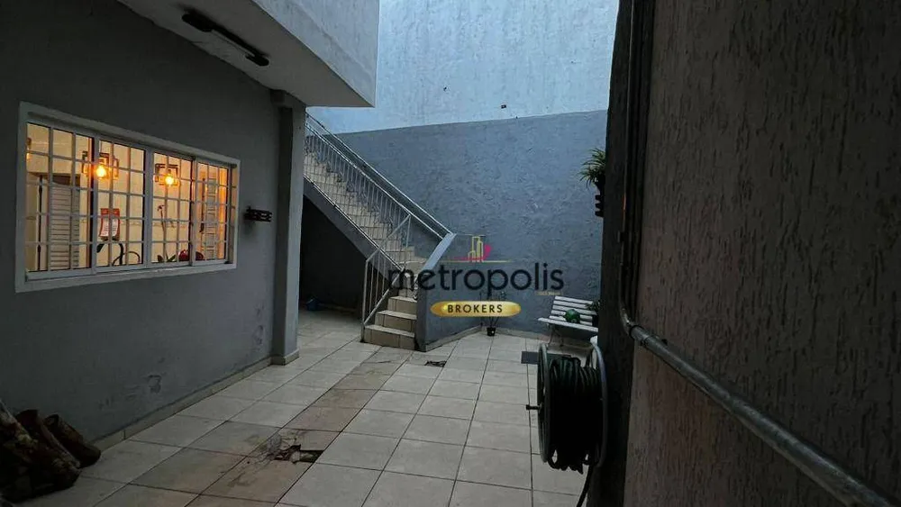 Sobrado, 3 quartos, 262 m² - Foto 1