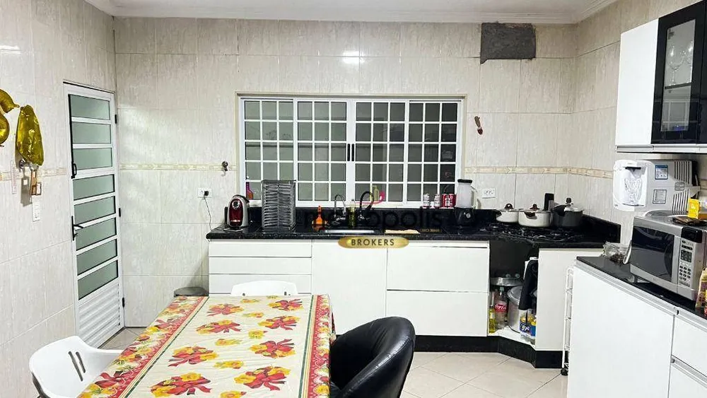 Sobrado, 3 quartos, 262 m² - Foto 3