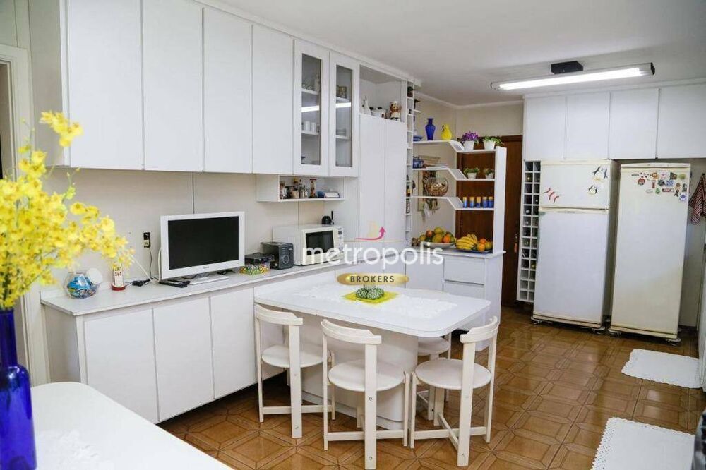 Apartamento, 3 quartos, 183 m² - Foto 2
