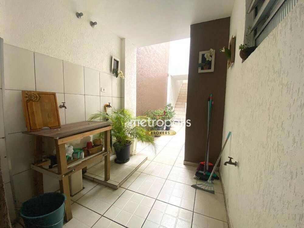 Sobrado, 5 quartos, 265 m² - Foto 2