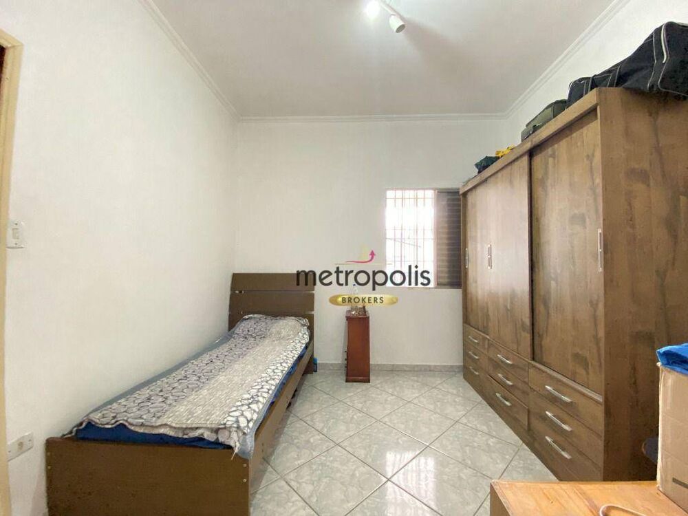 Casa à venda com 3 quartos, 378m² - Foto 2