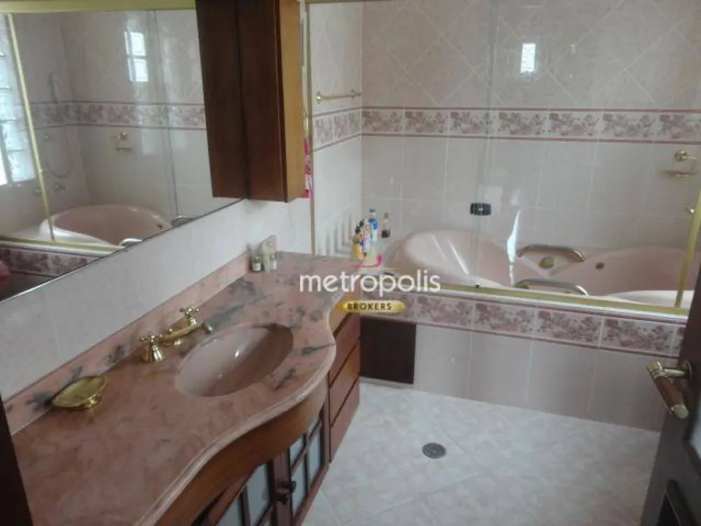 Sobrado, 4 quartos, 360 m² - Foto 1