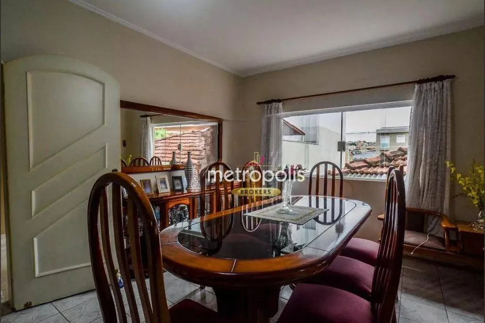 Sobrado, 4 quartos, 368 m² - Foto 1