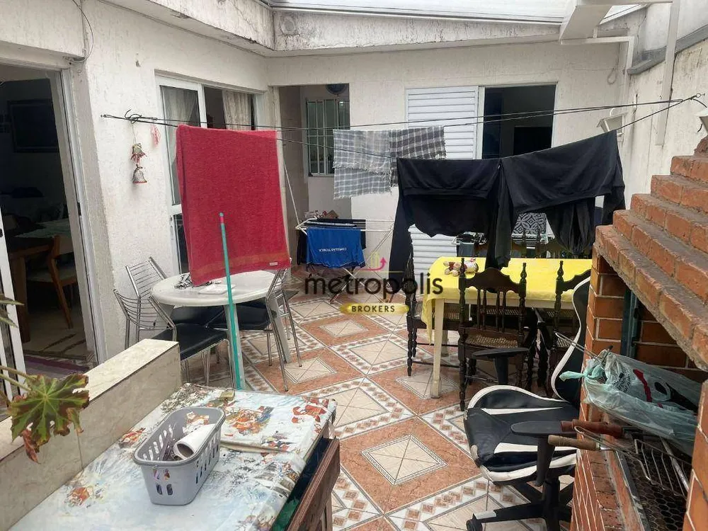 Sobrado, 4 quartos, 212 m² - Foto 1