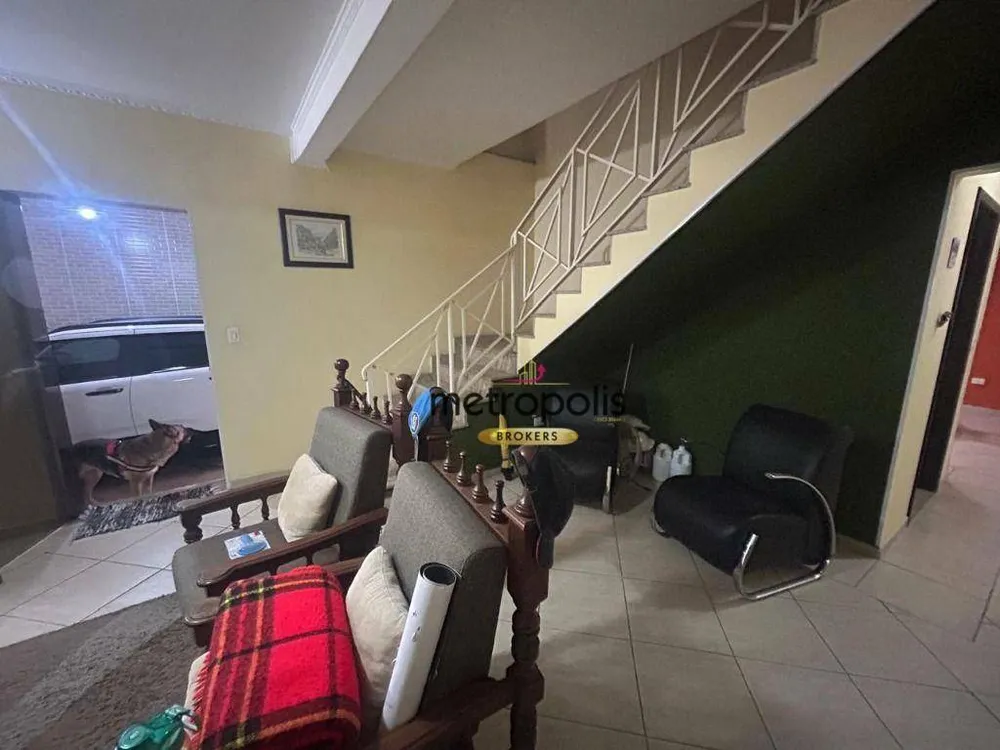 Sobrado, 3 quartos, 420 m² - Foto 1