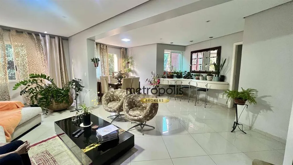 Apartamento, 3 quartos, 158 m² - Foto 1