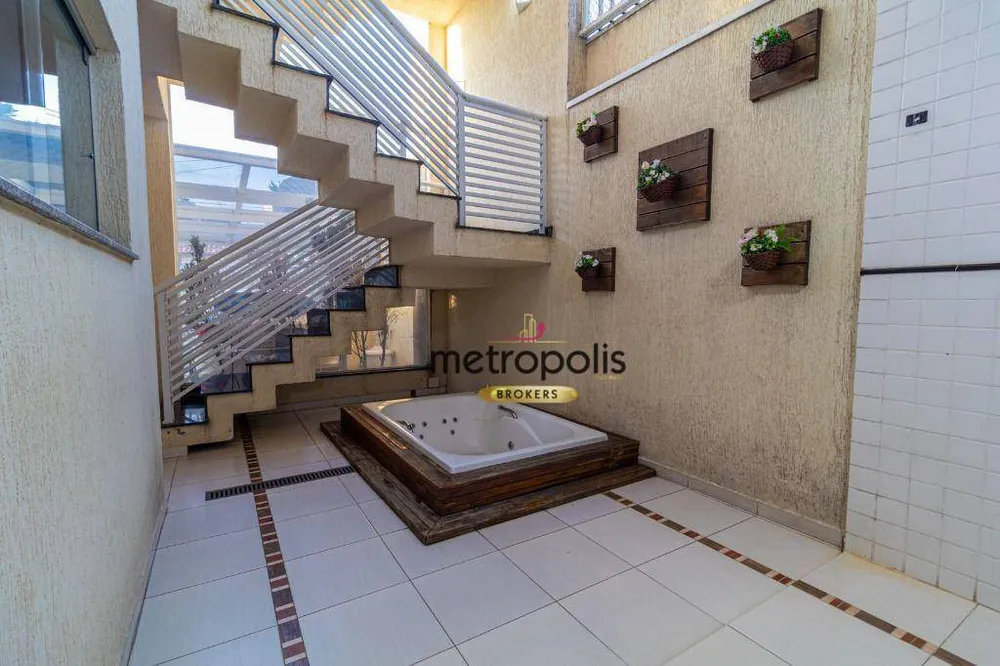Sobrado, 3 quartos, 215 m² - Foto 3