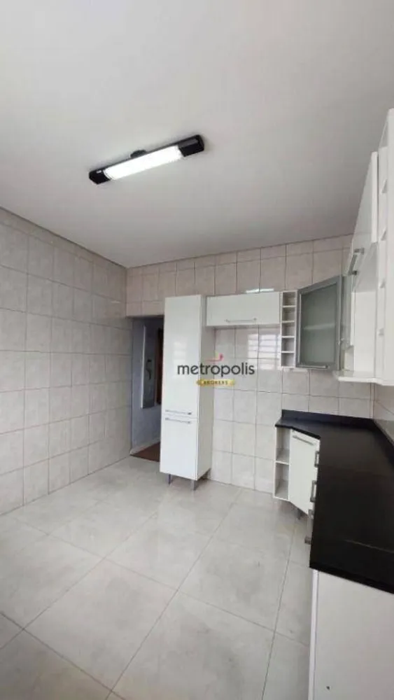 Sobrado, 2 quartos, 380 m² - Foto 4