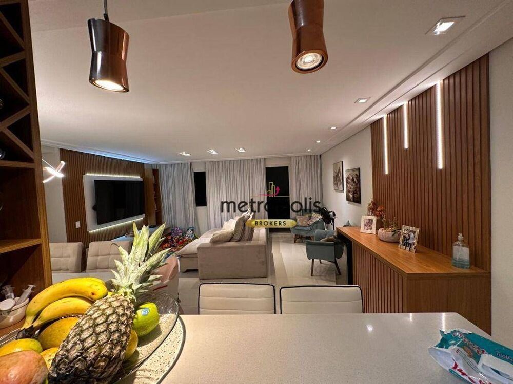 Apartamento à venda com 3 quartos, 115m² - Foto 1