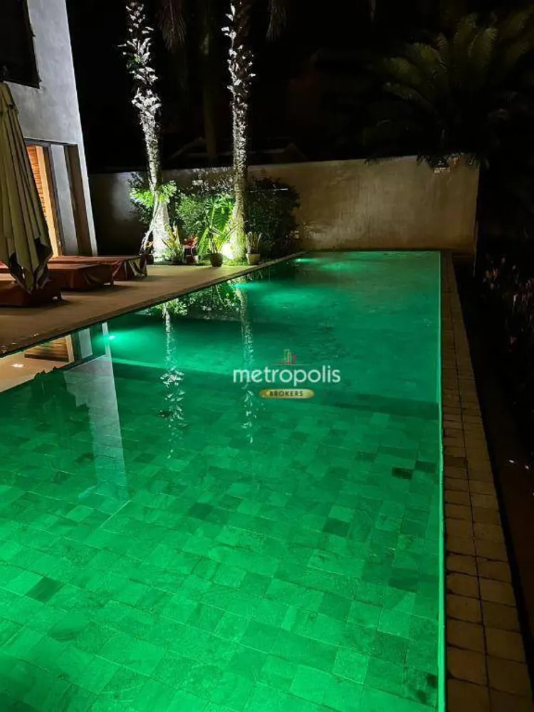 Sobrado, 7 quartos, 720 m² - Foto 4