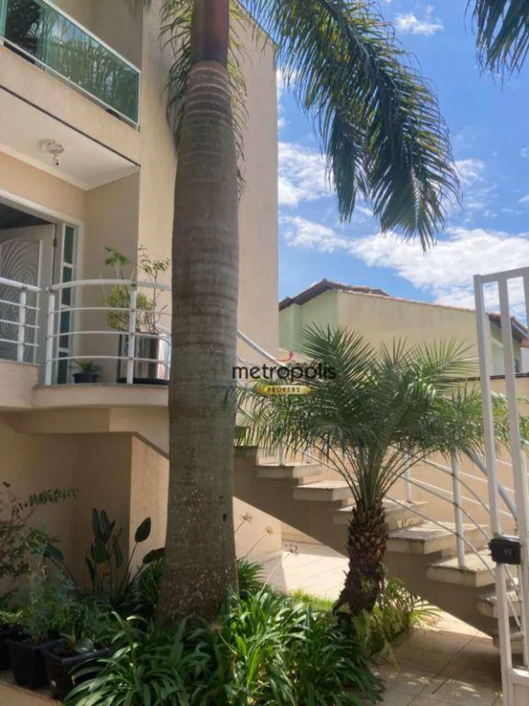 Sobrado, 4 quartos, 307 m² - Foto 1