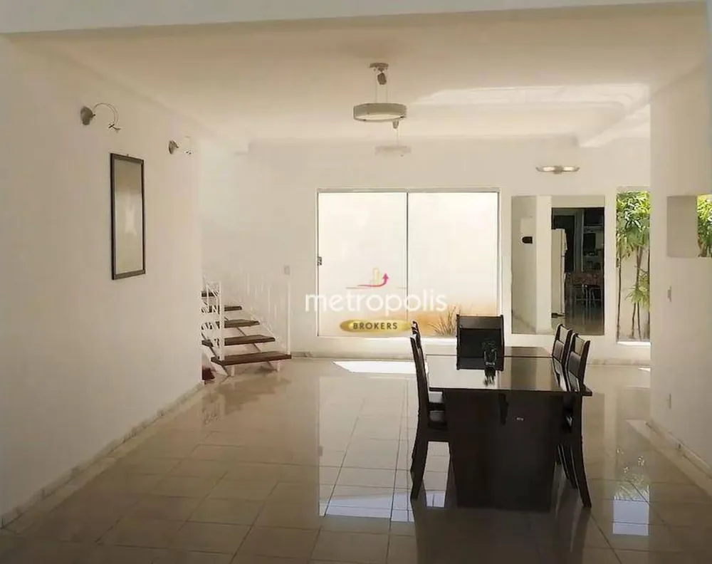 Casa, 3 quartos, 1220 m² - Foto 5