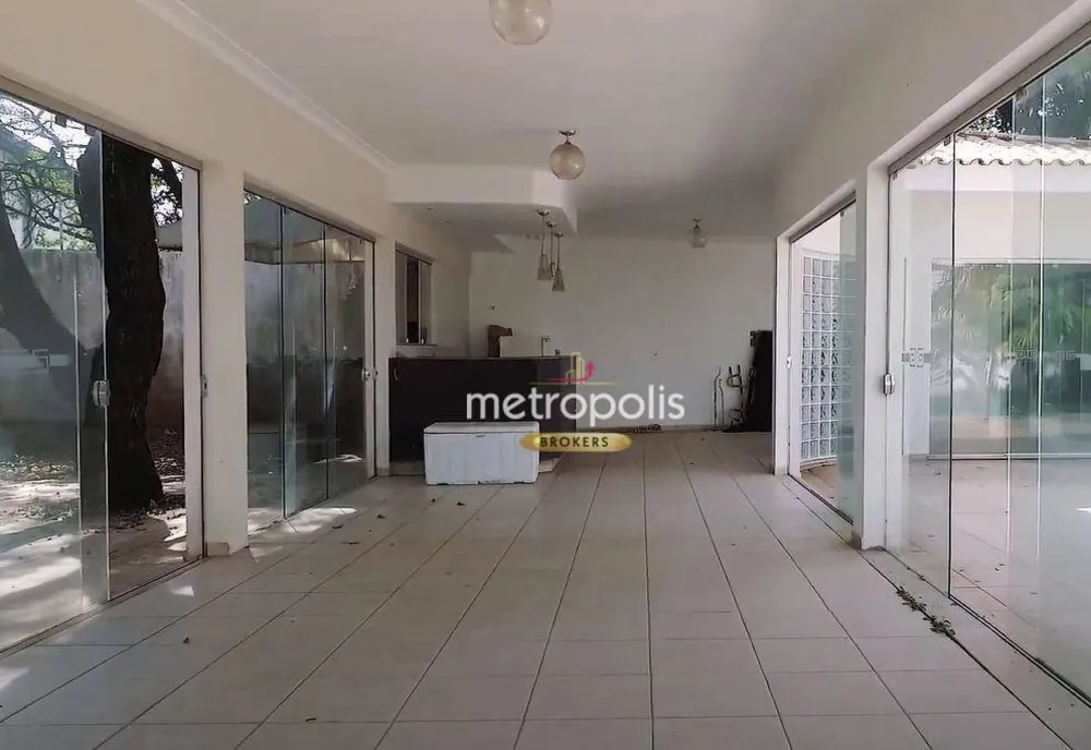 Casa, 3 quartos, 1220 m² - Foto 4