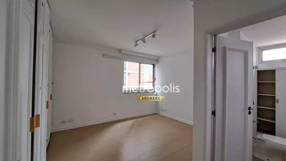 Apartamento à venda com 3 quartos, 137m² - Foto 19