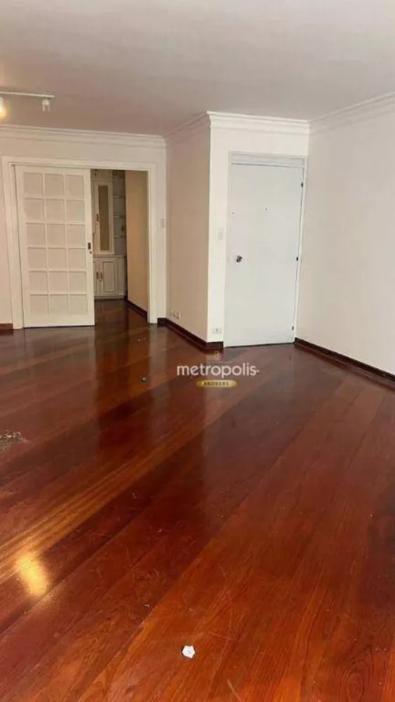 Apartamento à venda com 3 quartos, 137m² - Foto 4