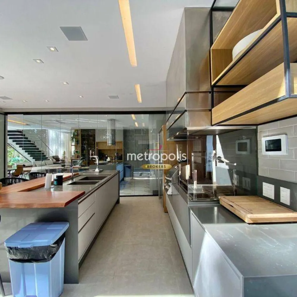 Sobrado, 6 quartos, 470 m² - Foto 1