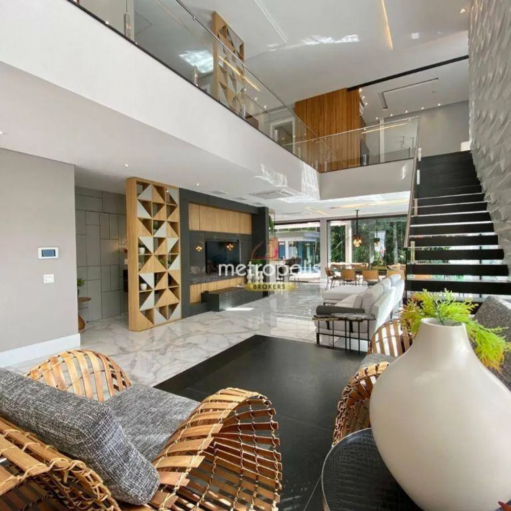 Sobrado, 6 quartos, 470 m² - Foto 1