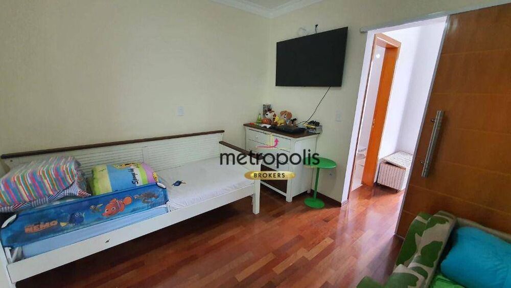 Sobrado para alugar com 4 quartos, 640m² - Foto 6