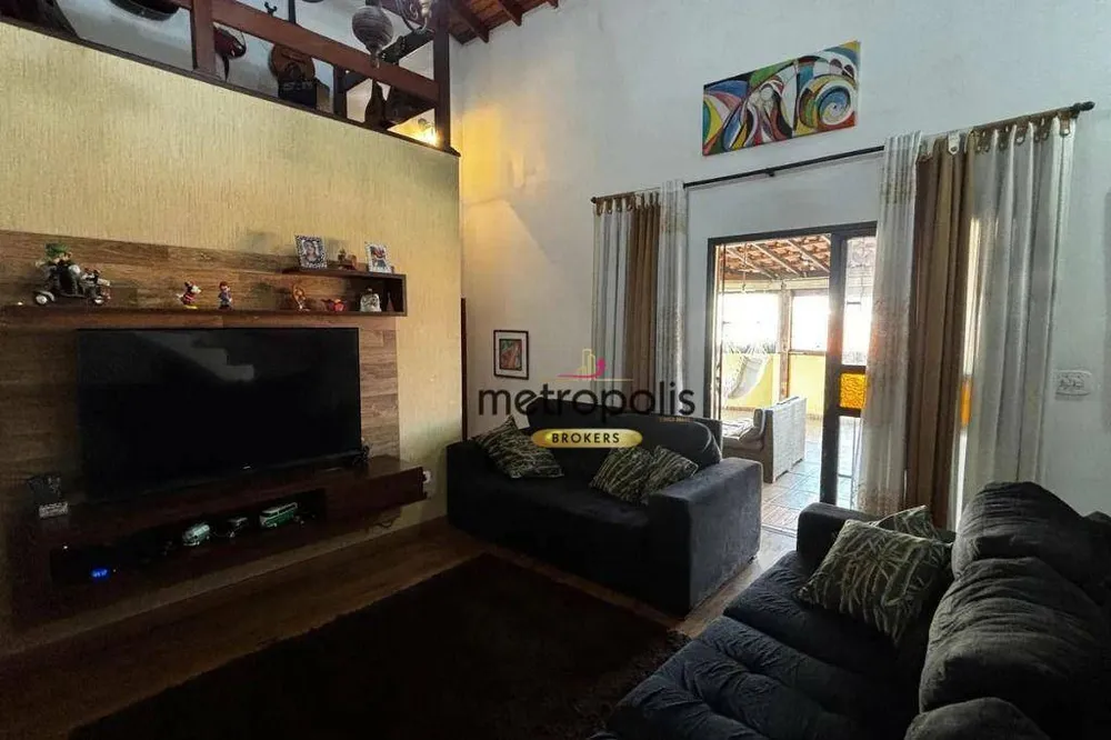 Sobrado, 3 quartos, 276 m² - Foto 2