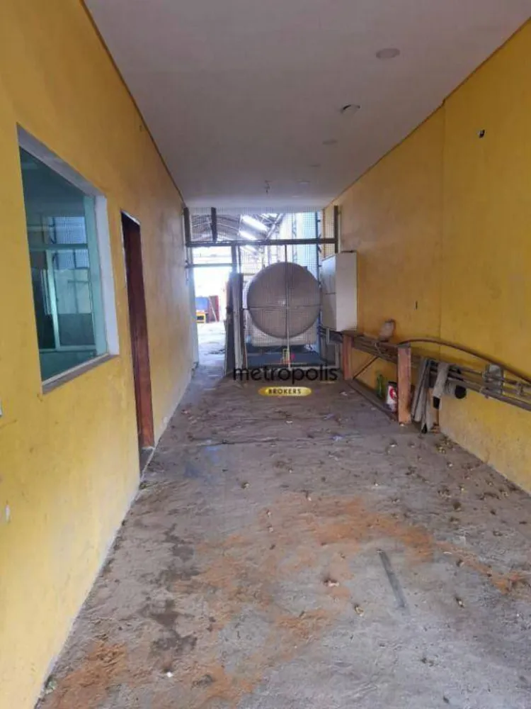 Sobrado, 2 quartos, 458 m² - Foto 12