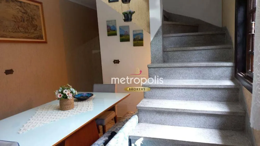 Sobrado, 4 quartos, 226 m² - Foto 2