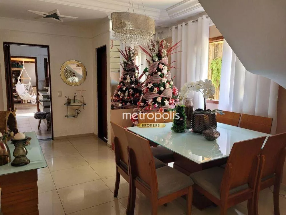 Sobrado à venda com 3 quartos, 170m² - Foto 1