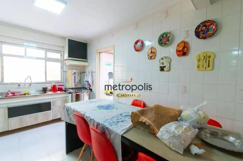 Sobrado, 5 quartos, 309 m² - Foto 1