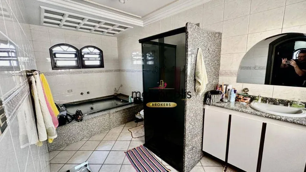 Sobrado, 7 quartos, 220 m² - Foto 4