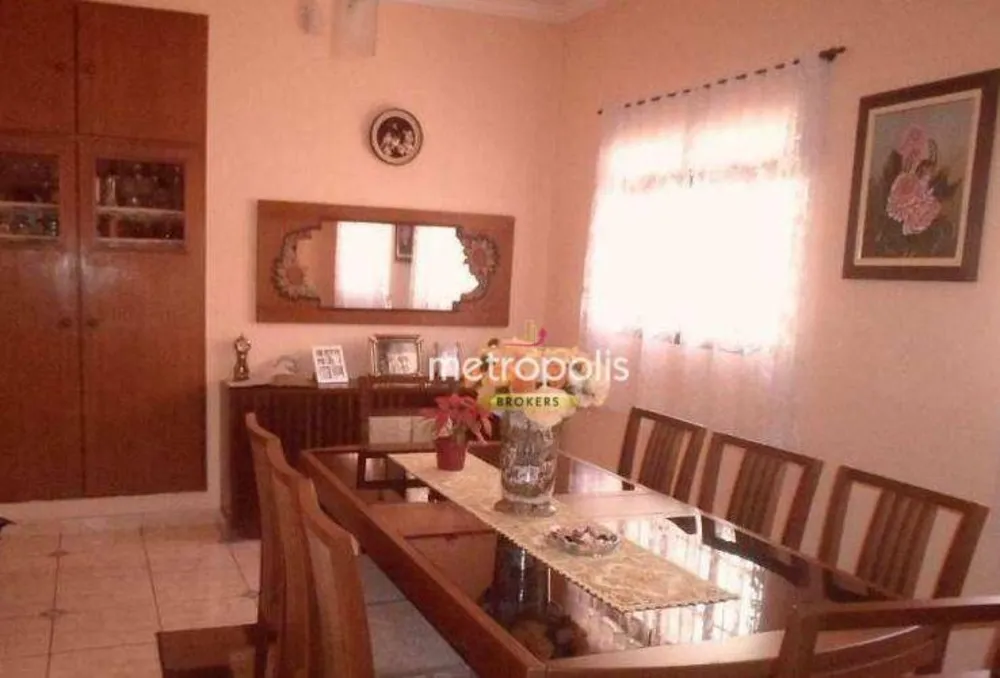 Casa, 4 quartos, 306 m² - Foto 1