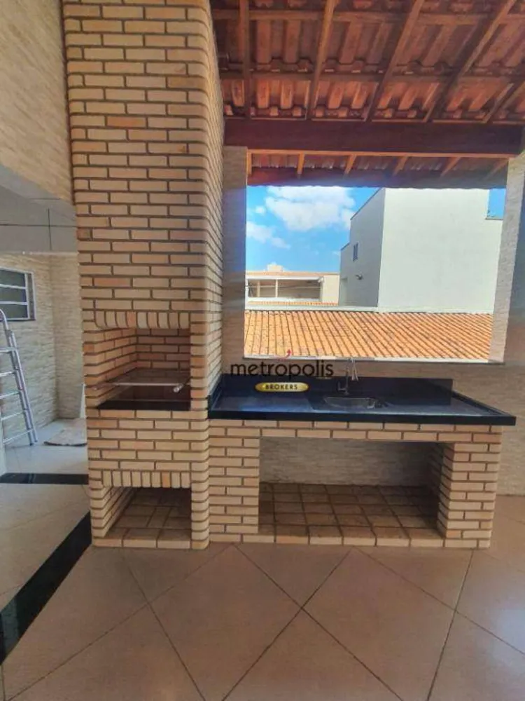 Casa, 3 quartos, 202 m² - Foto 3
