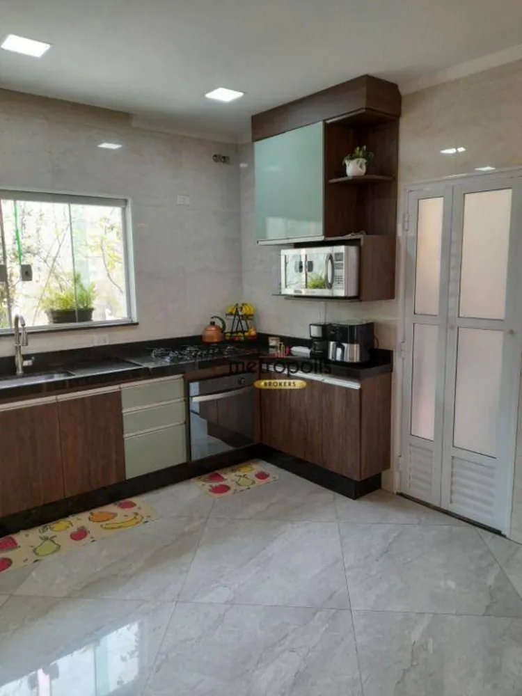 Sobrado, 3 quartos, 283 m² - Foto 2