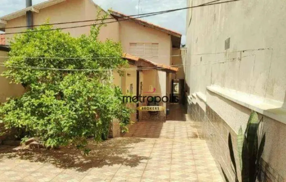 Sobrado, 3 quartos, 231 m² - Foto 1