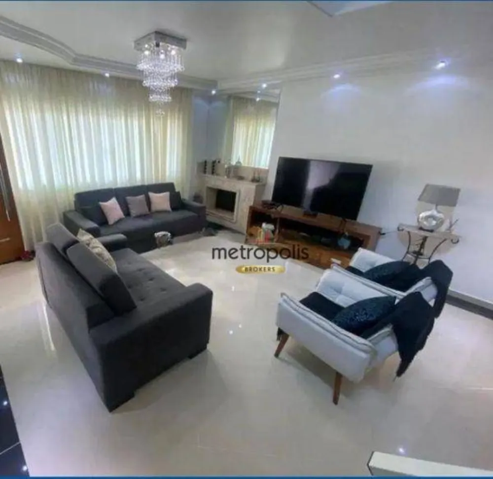 Sobrado, 3 quartos, 332 m² - Foto 1