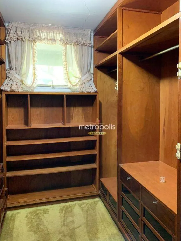 Casa, 4 quartos, 686 m² - Foto 1