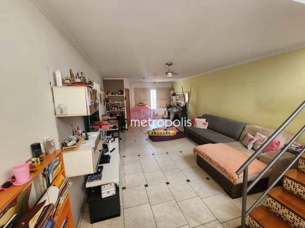 Sobrado, 2 quartos, 219 m² - Foto 1