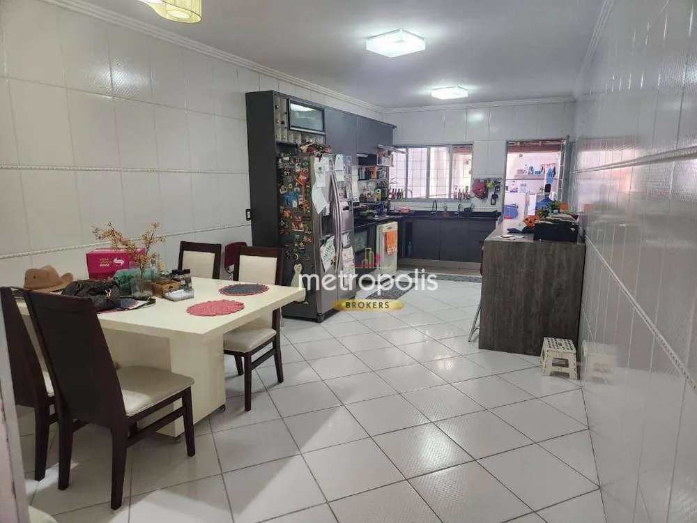 Sobrado, 2 quartos, 219 m² - Foto 3