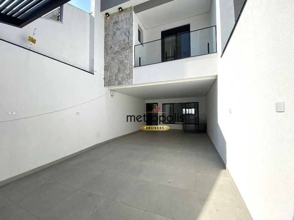 Sobrado, 3 quartos, 230 m² - Foto 1