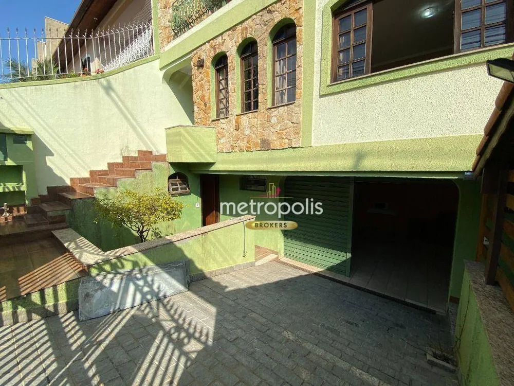Sobrado, 3 quartos, 180 m² - Foto 1