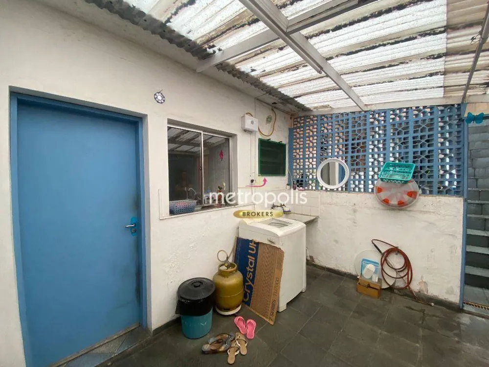 Sobrado, 3 quartos, 256 m² - Foto 1