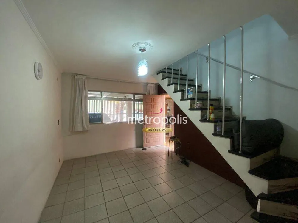 Sobrado, 3 quartos, 256 m² - Foto 2