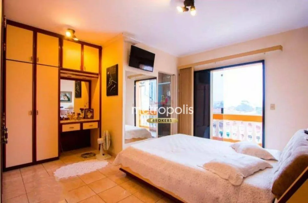 Sobrado, 3 quartos, 218 m² - Foto 3