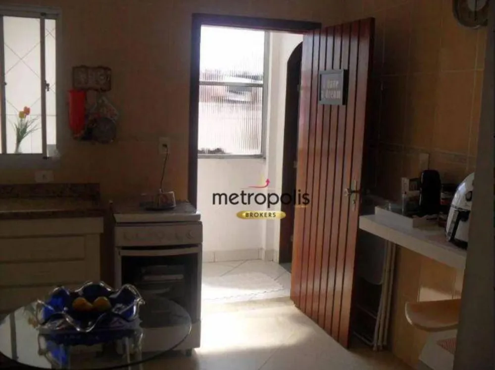 Sobrado, 3 quartos, 228 m² - Foto 1