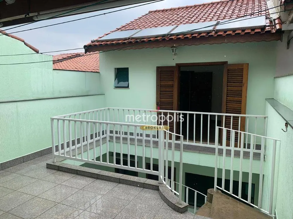 Sobrado, 3 quartos, 207 m² - Foto 1
