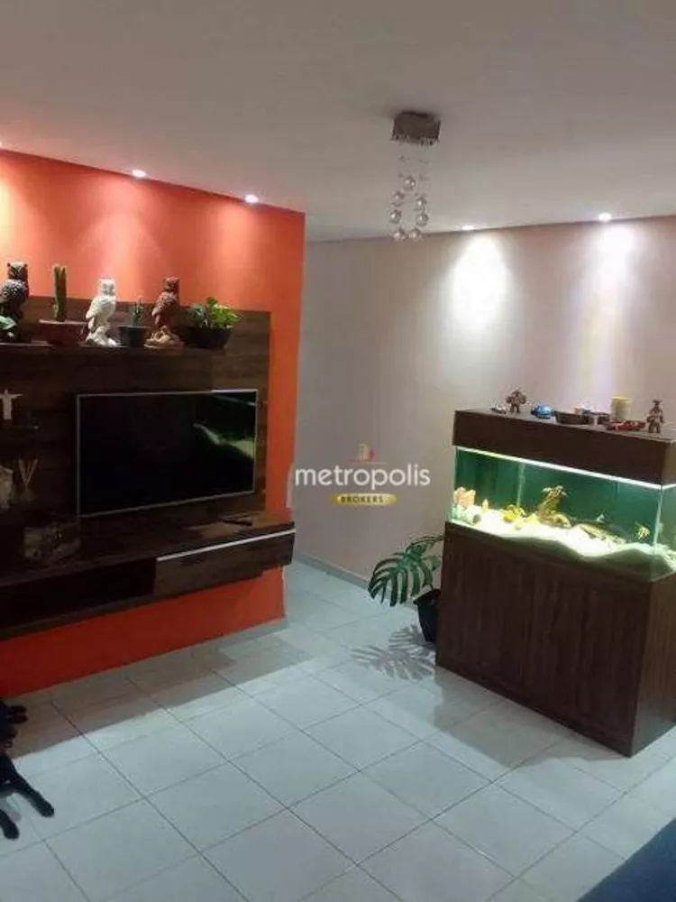 Sobrado à venda com 2 quartos, 110m² - Foto 2